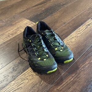 La Sportiva Bushidos Men's Trail Running Shoes - Olive Green and Black